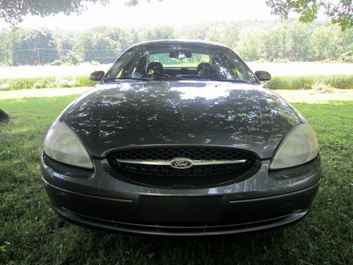 Sell used 2002 Ford Taurus SEL sedan with no reserve in ...