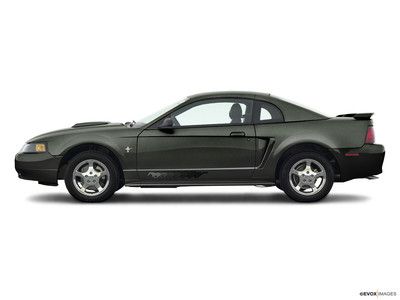 2004 ford mustang base coupe 2-door 3.8l