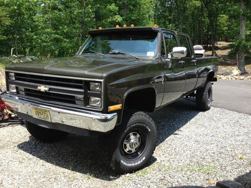 84 chevy k30 3+3 crew cab 4x4 vortec 5.7 gear vendor od!!