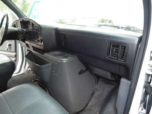 Sell used 1995 Ford E-350 Club Wagon 15-Passenger Van in ... Sell used 1995 Ford E-350 Club Wagon 15-Passenger Van in ...