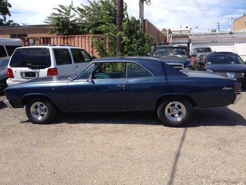 Chevy chevelle 1967 2 door