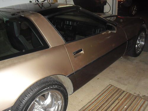 1984 CORVETTE CAR LOW MILES AUTOMATIC ADULT OWN NICE CAR VERY LOW PRICE TO MOVE, US $5,600.00, image 8