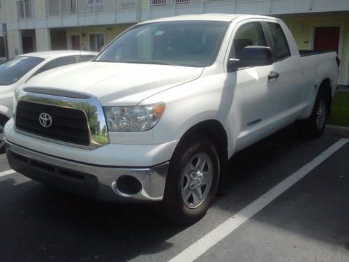 2009 toyota tundra v6 4.0l mint condition low miles