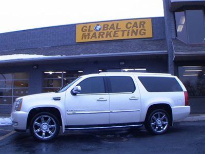 2008 cadillac escalade esv, upgraded diamond white, clean &amp; priced to sell!