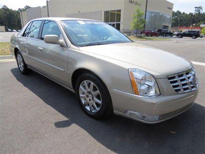 2009 cadillac dts - navigation, leather, sunroof, v8, very clean