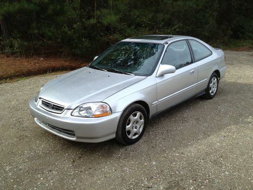 1998 honda civic 2 door sunroof power 6 disc cd great mpg low miles ! best offer