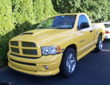 2005 dodge ram 1500 rumble bee special edition only 12500 miles hemi 5.7 liter