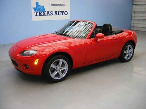 We finance!! 2006 mazda mx-5 miata convertible 5-speed a/c 16 alloy rims jvc cd