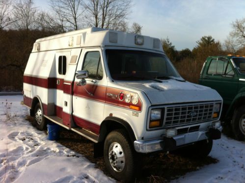1986 ford econoline ambulance 4x4 quigley van