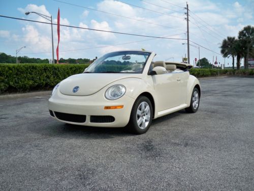 Convertible,clean carfax,only 58k miles,leather,pwr top,gr8 mpg,last bid wins