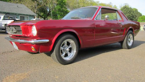 1965 ford mustang restored 5 speed great driver
