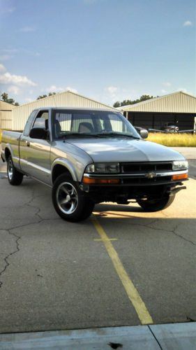 2001 Chevrolet S-10 (4cyl ext cab), US $3,300.00, image 2