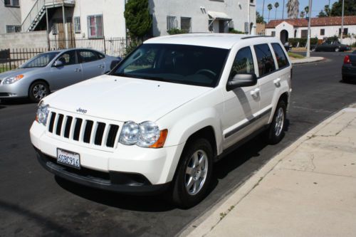 2008 jeep grand cherokee laredo - white