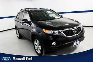 12 kia sorento ex leather seats, all pwer, clean carfax, 1 owner, we finance!