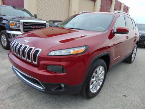 *brand new* 2015 jeep cherokee - v6- 4x4 *limited* navigation - heated leather
