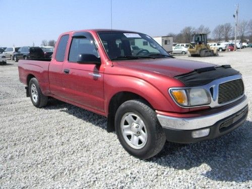 Toyota tacoma sr-5 ext cab 4cyl 5 spd manual transmission 121k miles