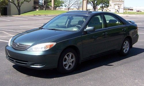 2002 toyota camry le priced to sell