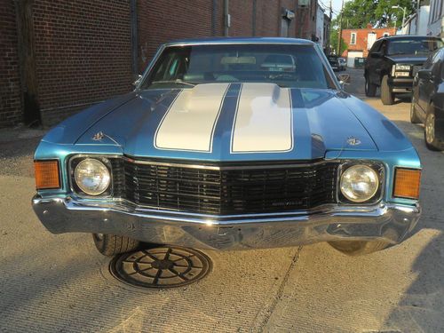 1972 chevy chevelle,350,low mile's,fresh paint,new exhaust,alot of extra part's!