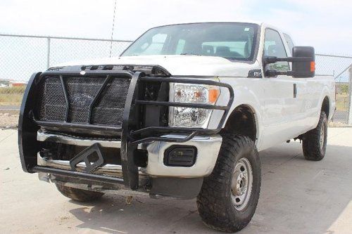 2012 ford super duty f-250 salvage repairable rebuilder only 36k miles runs!!!