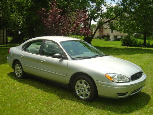 2007 2007 ford taurus se, loaded, low 86k miles,cold a/c, f + s airbags, mint