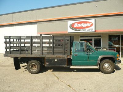 Flatbed work truck 4x4 diesel drives well runs well low price stake sides tow