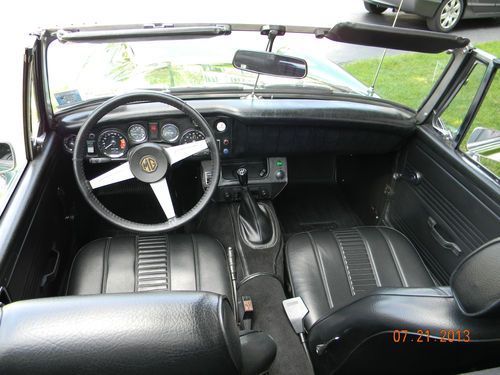 1977 mg midget mk iv convertible 2-door 1.5l