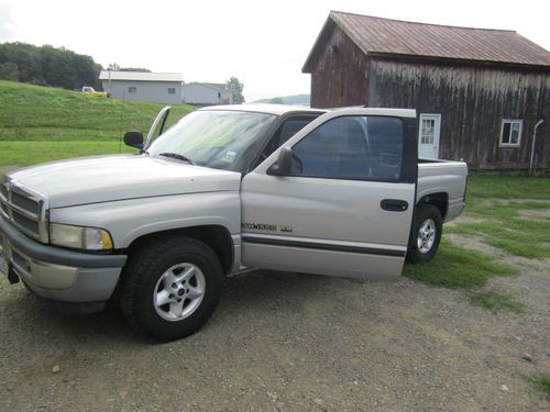 100% rust free 1999 texas truck with extended cab, 2 wheel drive