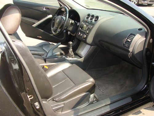 Purchase used 2010 NISSAN ALTIMA SR 3.5L Coupe 6 Speed ... Purchase used 2010 NISSAN ALTIMA SR 3.5L Coupe 6 Speed ...