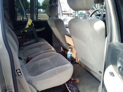 Purchase Used 01 Ford F 150 Xlt Crew Cab Off Road Triton V8 Custom Interior In Charlotte North Carolina United States For Us 4 000 00