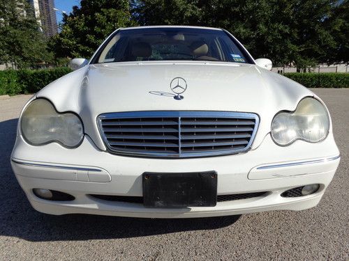 Perfect running 2002 mercedes c320 beautiful clean rust free clean title