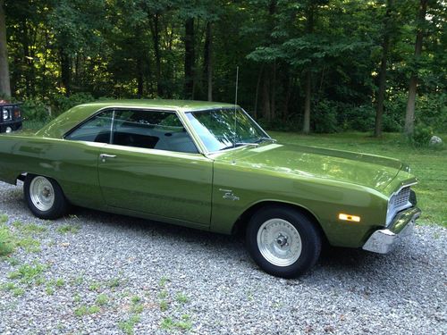 1974 dodge dart swinger hardtop 2-door 3.2l