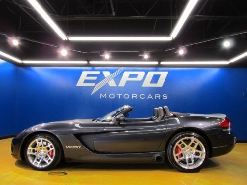 Dodge viper convertible low miles 5k carbon fiber on hood and trunk
