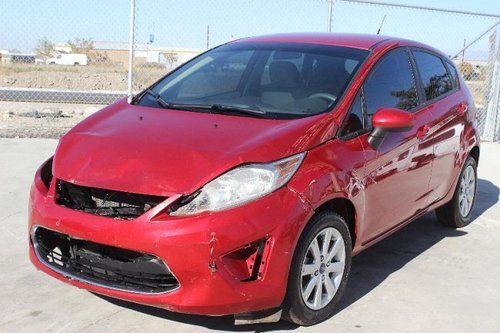 2012 ford fiesta se hatchback damaged repairable clean title runs! nice color