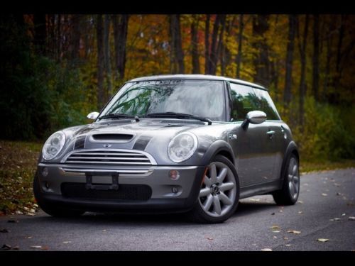 2005 mini cooper s supercharged 6-speed! 6 speed no reserve