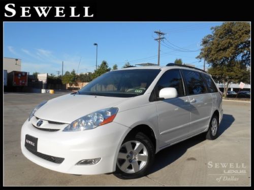 2008 sienna xle leather heated seats  dvd 7-passenger low miles 1-owner!