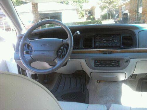 Purchase Used 1996 Ford Crown Victoria White With Gray