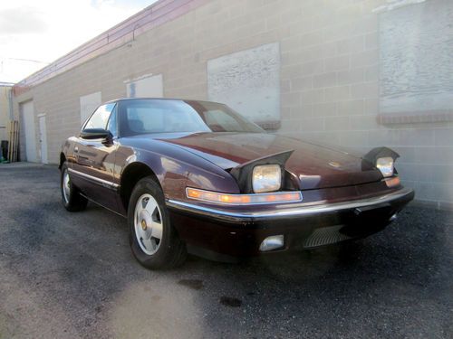 1990 buick reatta 2 door coupe. extremely rare! prestine! no reserve! must see!