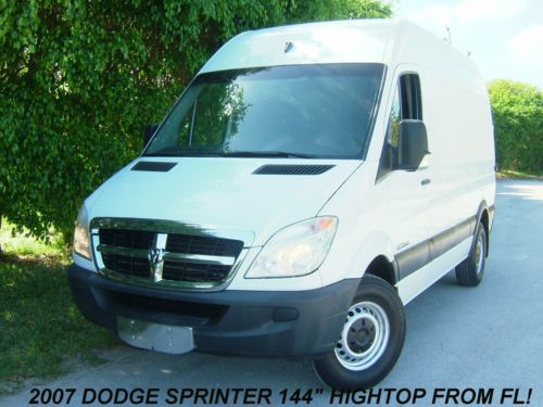 Dodge sprinter diesel 144&#034; hightop van from florida! no rust &amp; like new! look!