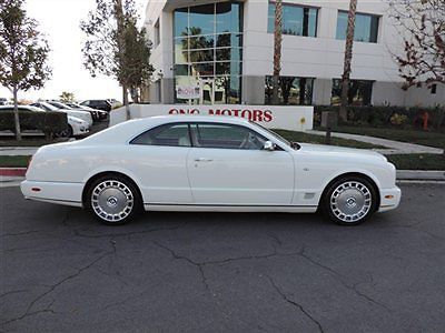 2009 bentley brooklands coupe / only 5,489 miles / white on tan / must see