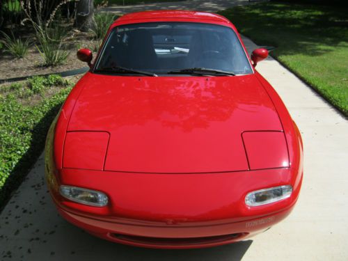 1991 mazda miata, 4,353 documented original miles, showroom condition, hard top