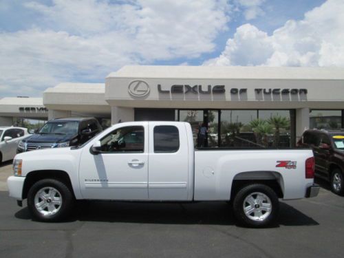 12 4X4 4WD WHITE 5.3L V8 AUTOMATIC MILES:38K EXTENDED CAB PICKUP TRUCK ONE OWNER, image 2