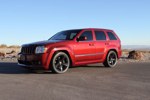 2007 jeep grand cherokee srt8 sport utility 4-door 6.1l