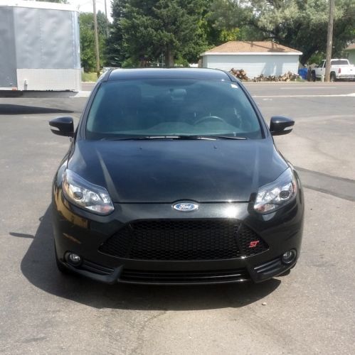 2014 ford focus st hatchback 4-door 2.0l