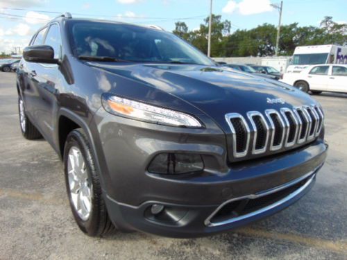 *brand new* 2015 jeep cherokee 4x4 *limited* navigation - heated leather
