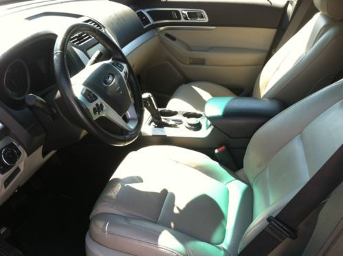 Ford Explorer Limited >> Buy used Hail Damage Blue 4 Door SUV Gray Leather Interior Backup Camera Carfax in Sunbury ... Ford Explorer Limited >> Buy used Hail Damage Blue 4 Door SUV Gray Leather Interior Backup Camera Carfax in Sunbury ...