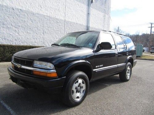 2002 chevy s10 blazer ls 4x4 real clean great buy !