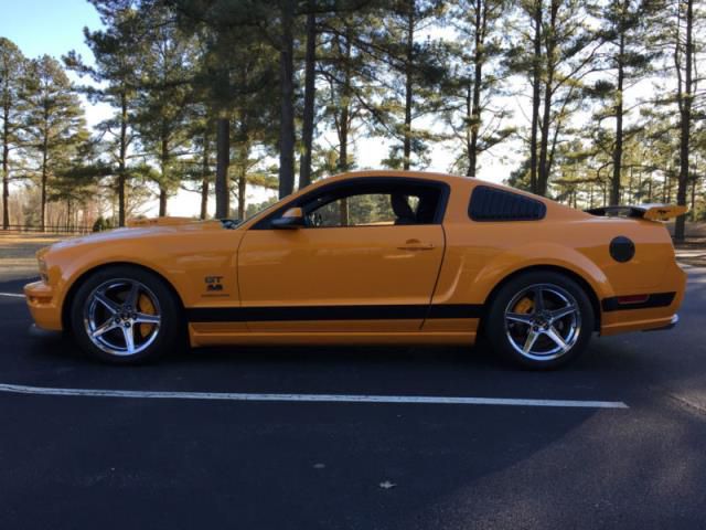 Ford mustang gt coupe - supercharged