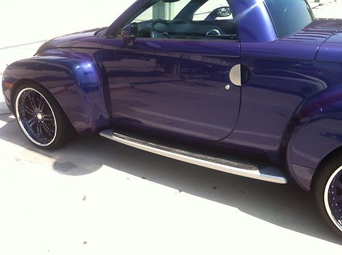 2004 chevy ssr pickup v8 purple color black interior, 30,000 miles great conditi