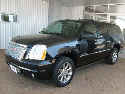 2009 denali xl - awd - nav - sun - dvd - 20s - pwr brds