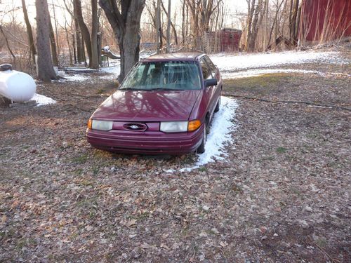 1995 ford escort lx hatchback 2-door 1.9l